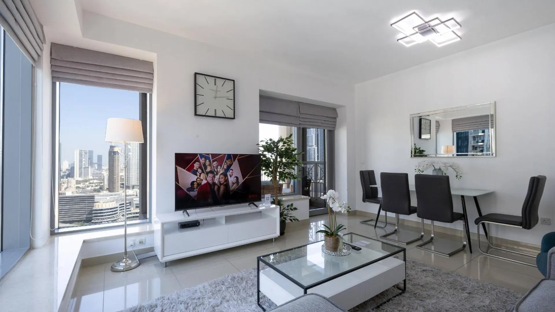 شقة Signature Burj Khalifa View Residence دبي