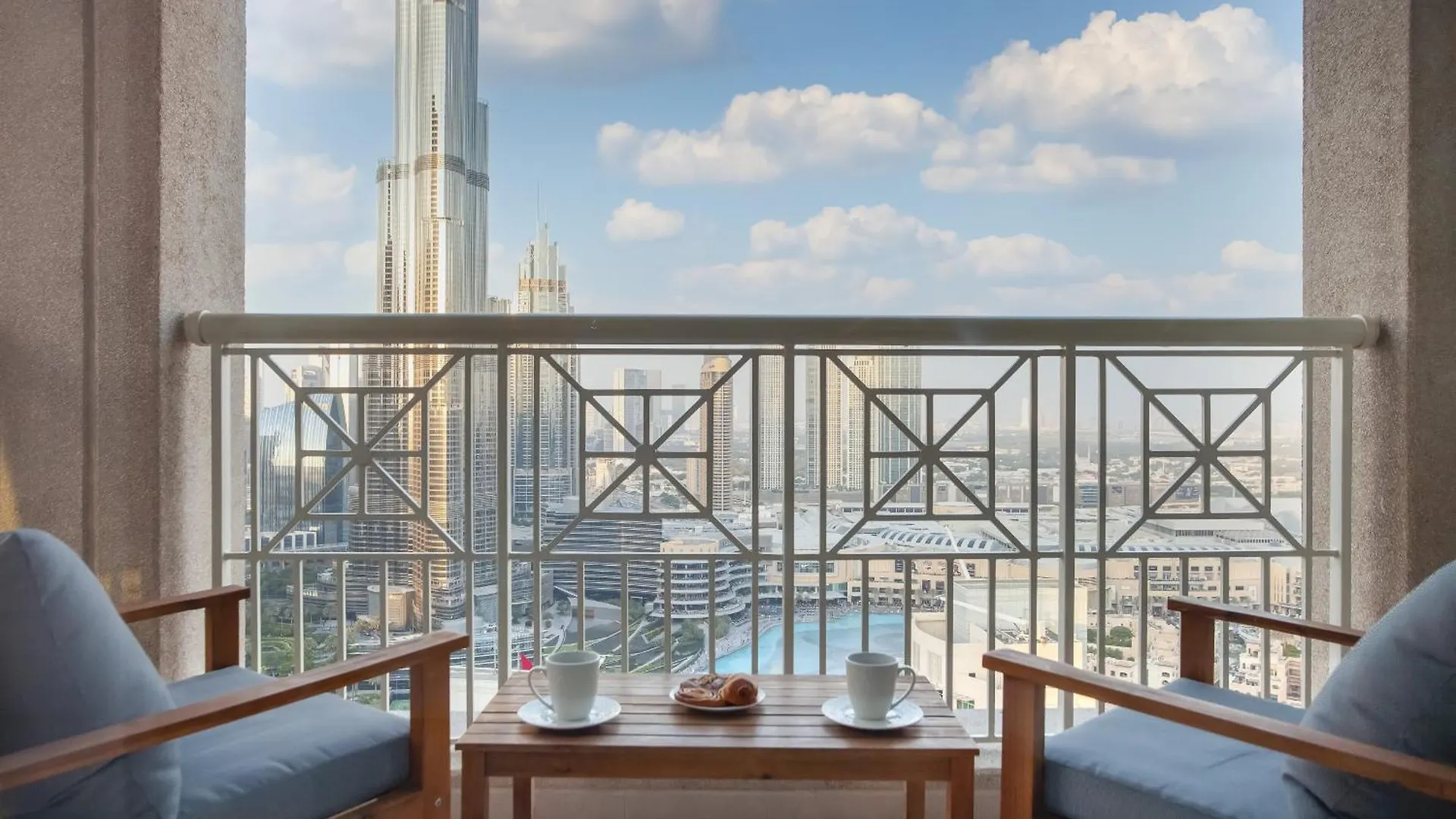 شقة Signature Burj Khalifa View Residence دبي